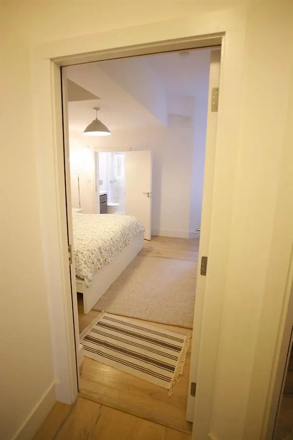 Short Let Direct - Mountjoy Square D1 Apartment Dublin
